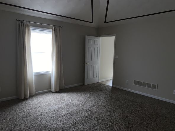 NNN Investment Opportunity in Bardstown, KY: 973 Bloomfield Rd, Bardstown, KY 40004